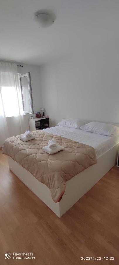 Apartman Sandra Daire Split Dış mekan fotoğraf